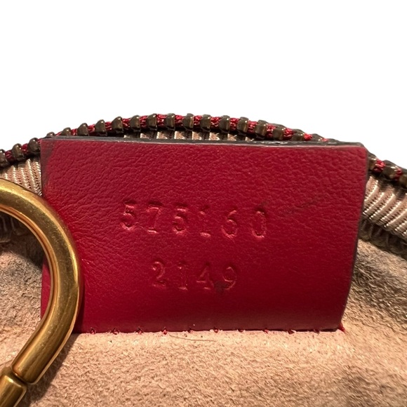 Gucci GG Marmont Round Key Pouch Wallet - Picture 5 of 6